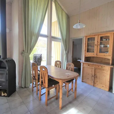 Semesterbostad Mit Sauna Im Mirow Granzow