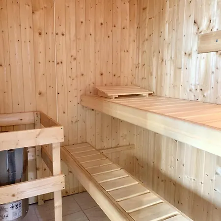 Feriehus Mit Sauna Im Mirow
